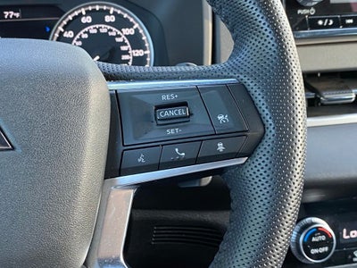 2022 Mitsubishi Outlander SE LOW MILES