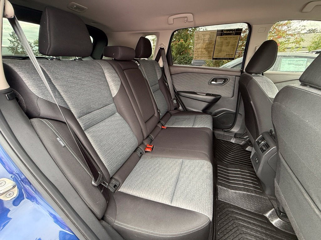 2023 Nissan Rogue SV - AWD / CLEAN CARFAX