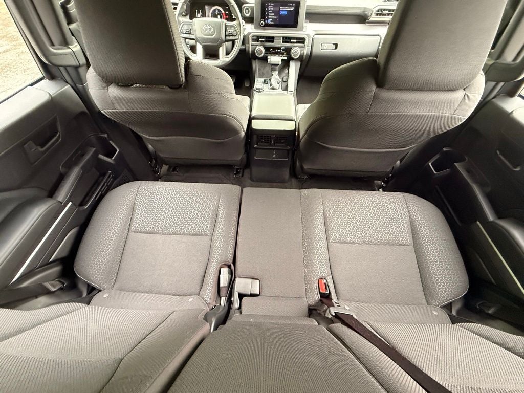2025 Toyota 4Runner SR5 ONE OWNER CLEAN CARFAX