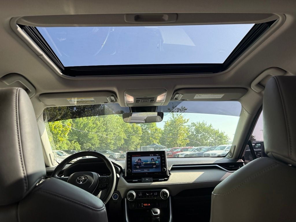 2022 Toyota RAV4 Hybrid Limited