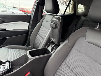 2025 Chevrolet Trax LT ONE OWNER CARFAX