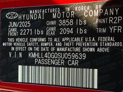 2025 Hyundai Elantra SE
