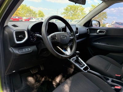 2020 Hyundai Venue SE