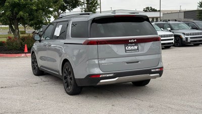 2024 Kia Carnival SX
