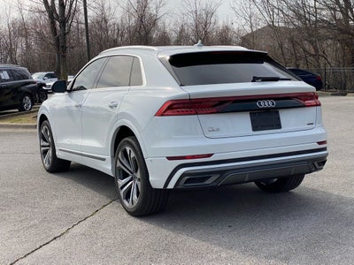 2022 Audi Q8 55 Premium Plus quattro