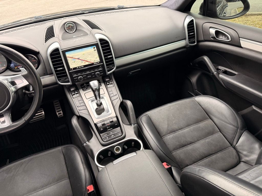2014 Porsche Cayenne GTS CLEAN CAR FAX
