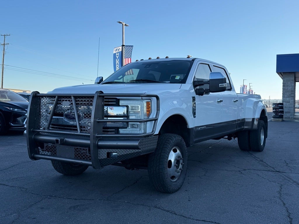 2018 Ford F-350SD Lariat Hard loaded!! DELETED