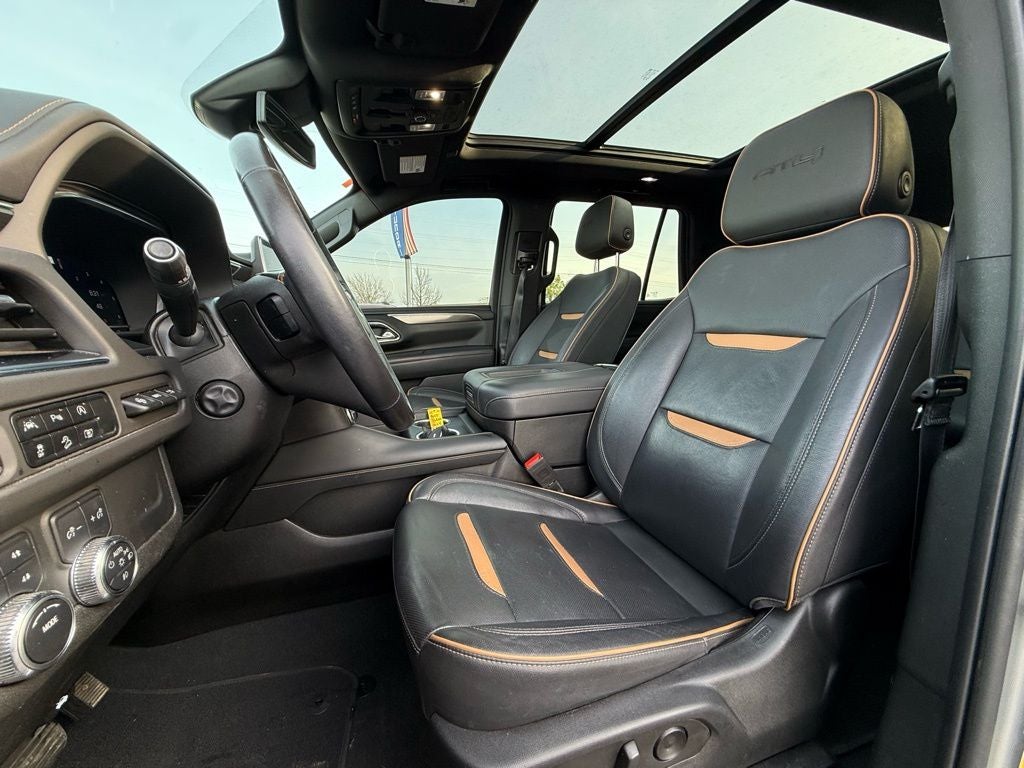 2023 GMC Yukon AT4 TECH PACK,PANO ROOF