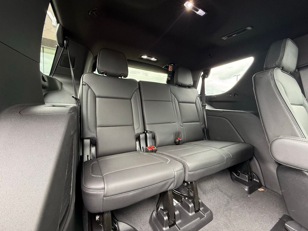 2026 GMC Yukon Denali SUNROOF,STEP PACKAGE