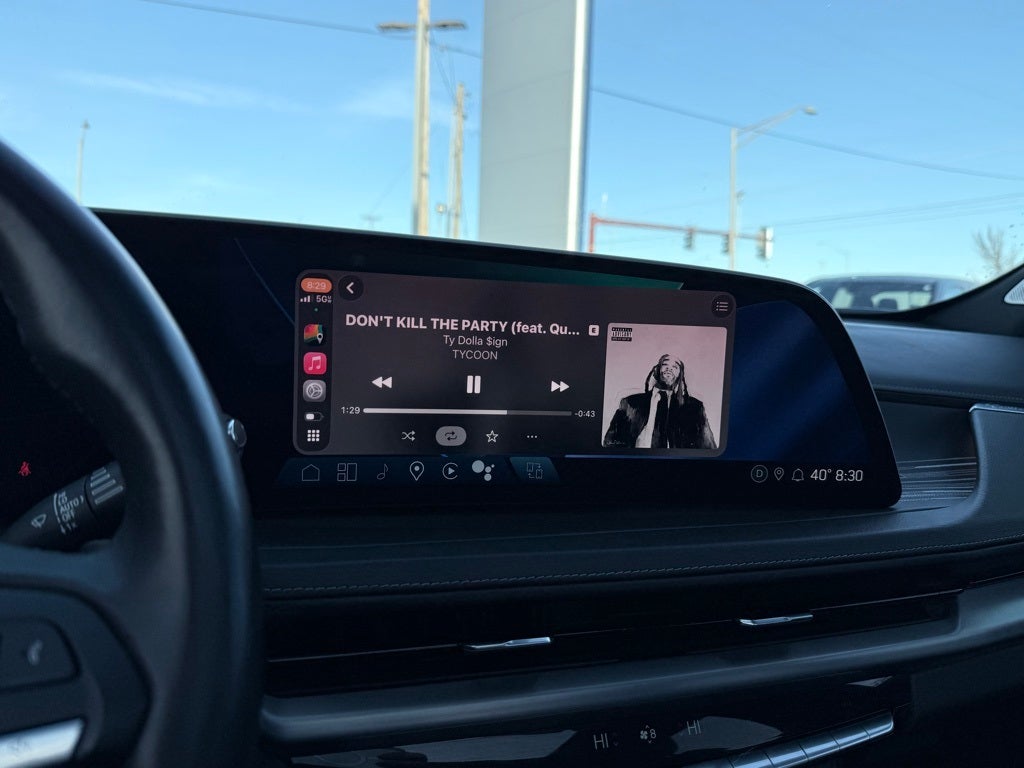 2024 Cadillac XT4 Premium Luxury