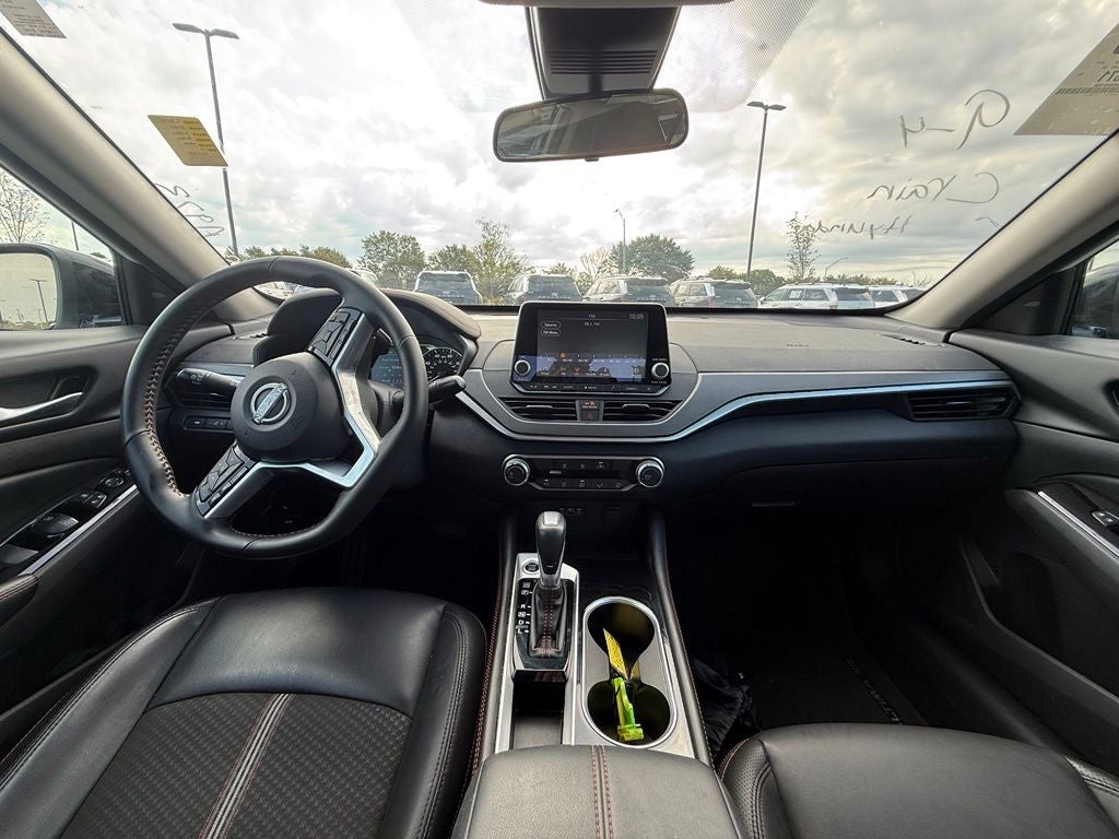 2025 Nissan Altima 2.5 SR