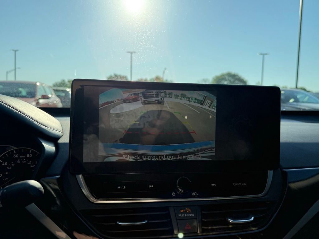 2023 Nissan Altima 2.5 SR