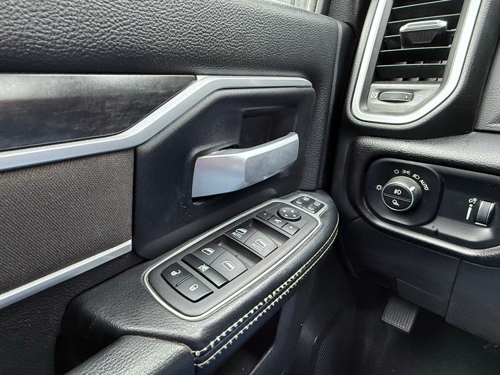 2024 RAM 2500 Big Horn OFF ROAD PACKAGE