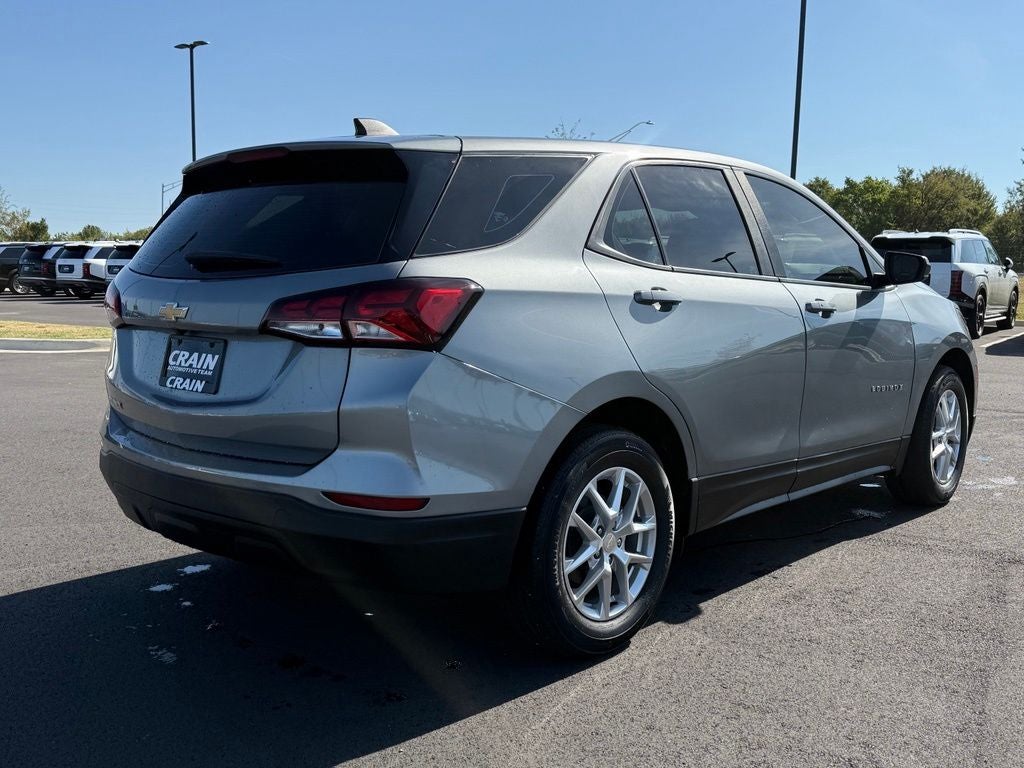 2023 Chevrolet Equinox LS