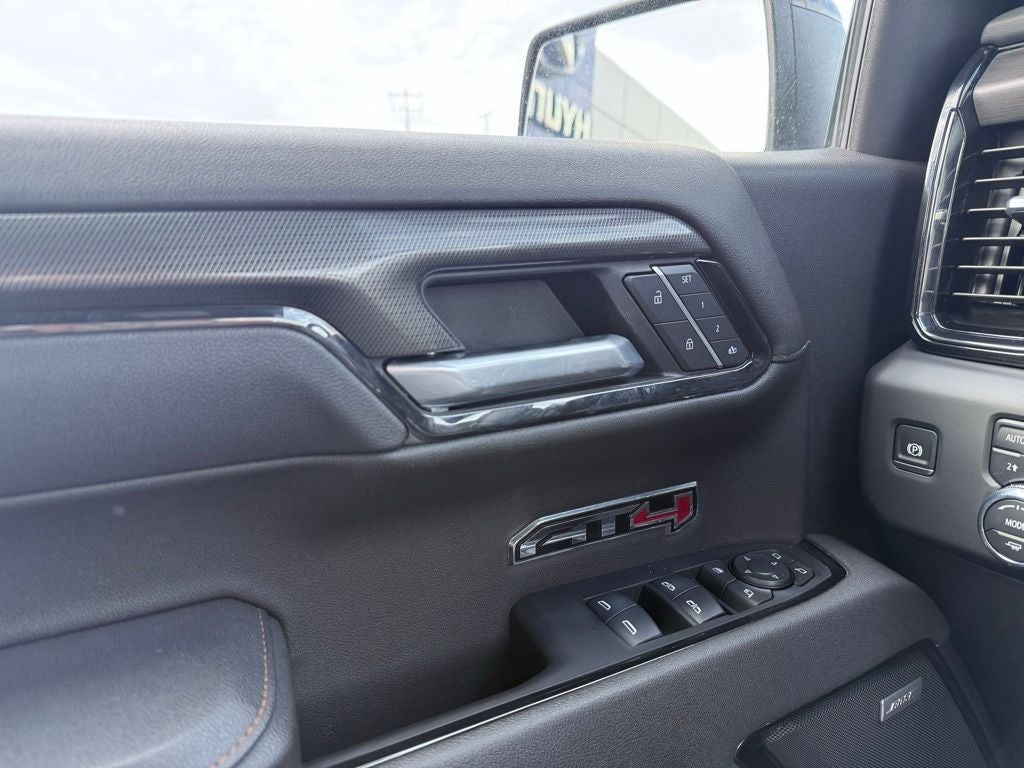 2025 GMC Sierra 1500 AT4 TECH,PREMIUM PACK,6.2L
