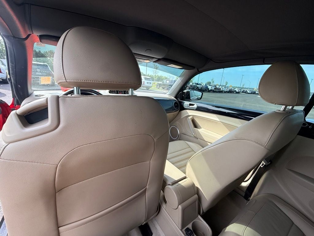 2013 Volkswagen Beetle 2.0 TSi