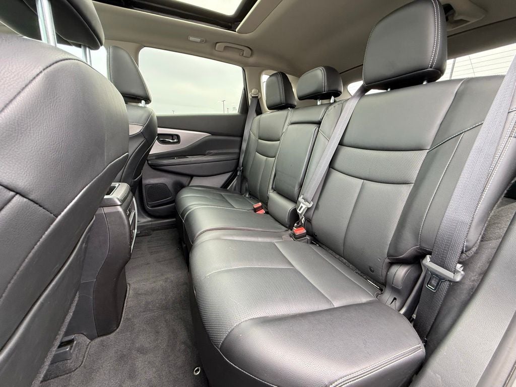 2022 Nissan Murano SL Moonroof Package