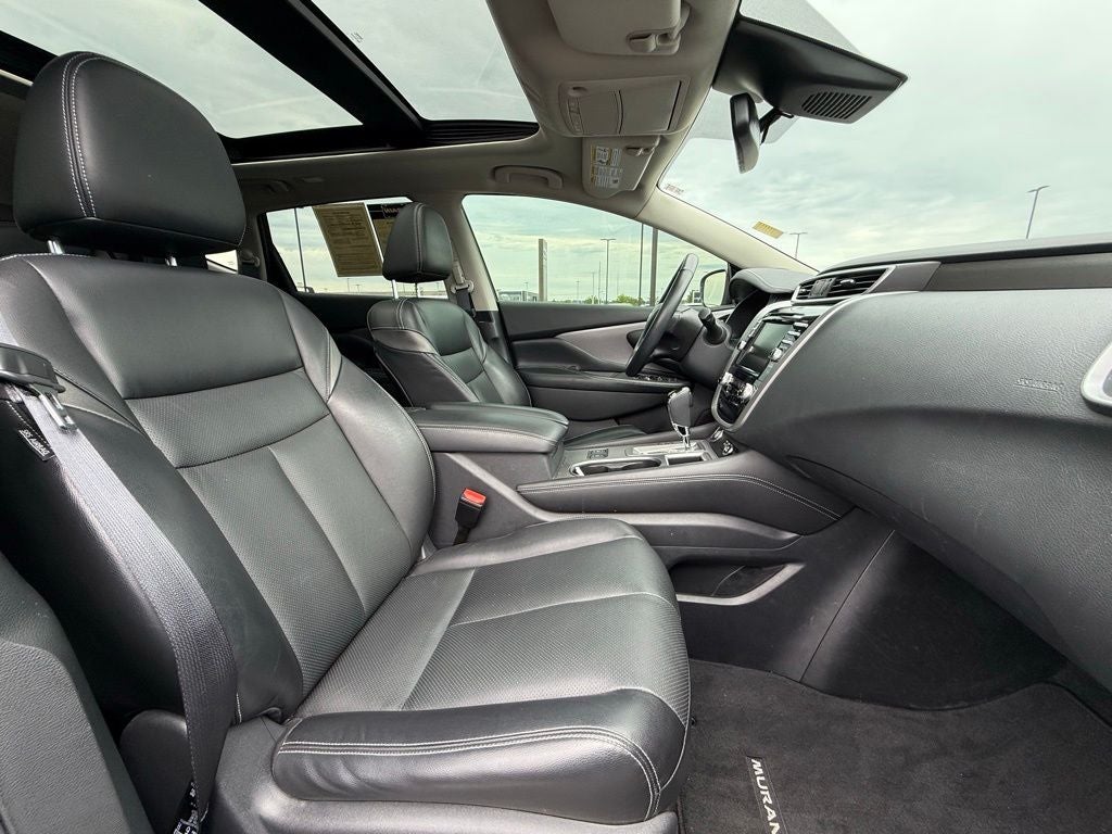 2022 Nissan Murano SL Moonroof Package