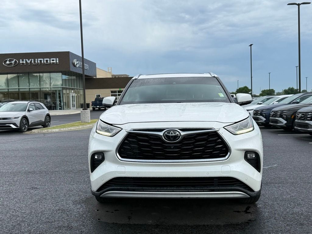 2021 Toyota Highlander Platinum