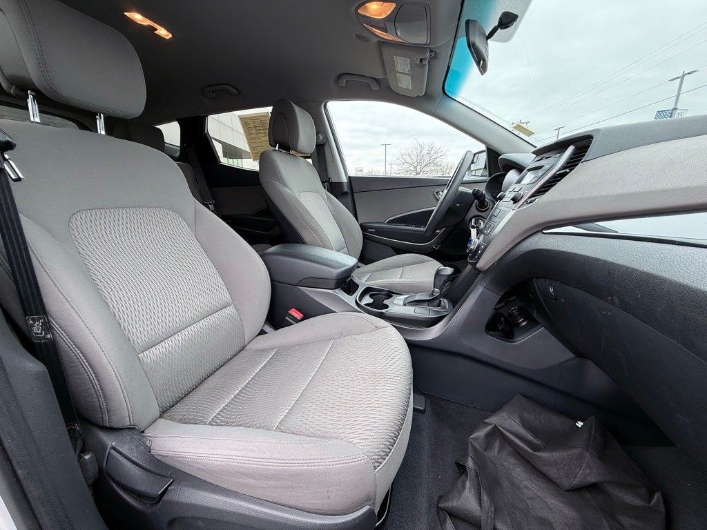 2016 Hyundai Santa Fe Sport 2.4 Base