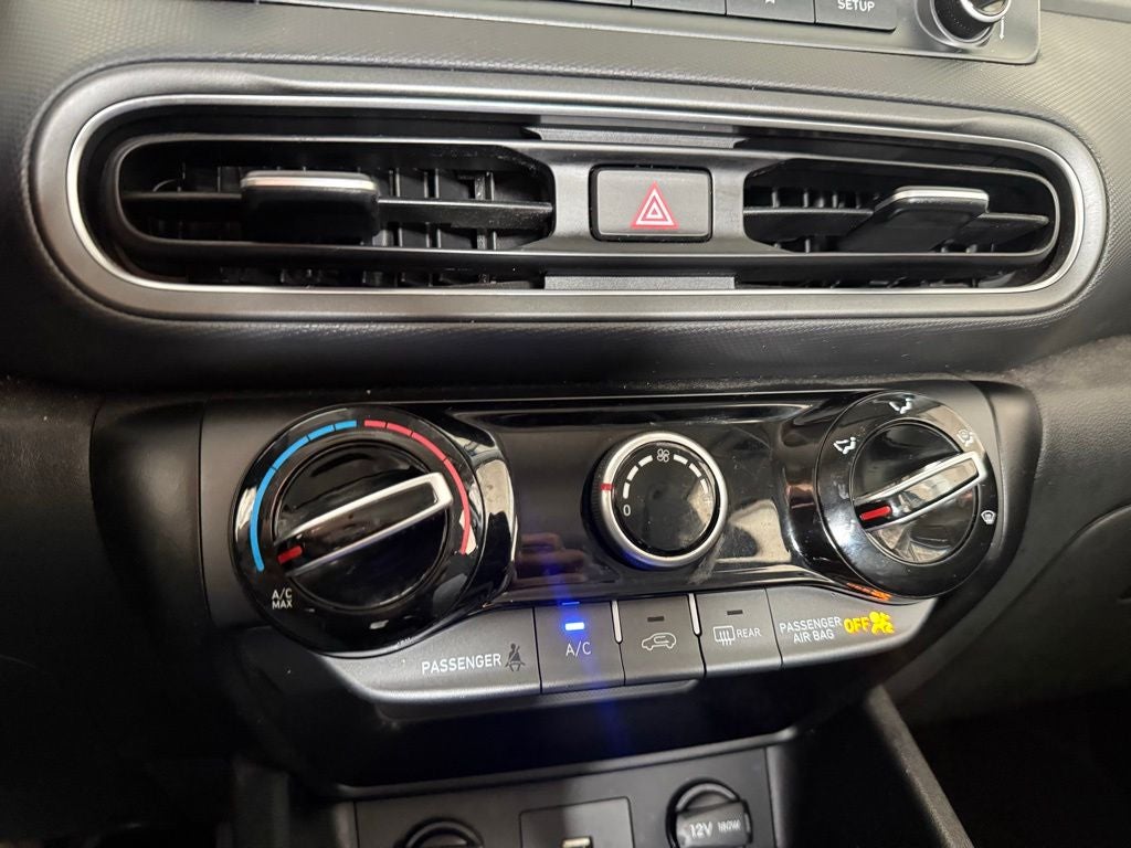 2022 Hyundai Kona SE