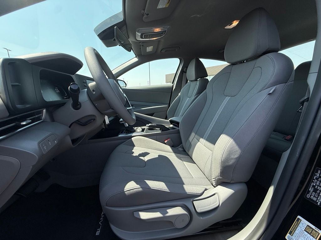 2024 Hyundai Elantra SE CPO Eligible