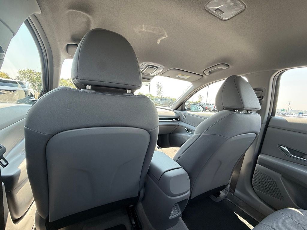 2024 Hyundai Elantra SE CPO Eligible