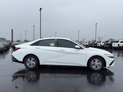 2025 Hyundai Elantra SE CPO Eligible