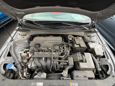 2024 Hyundai Elantra SEL convenience pack