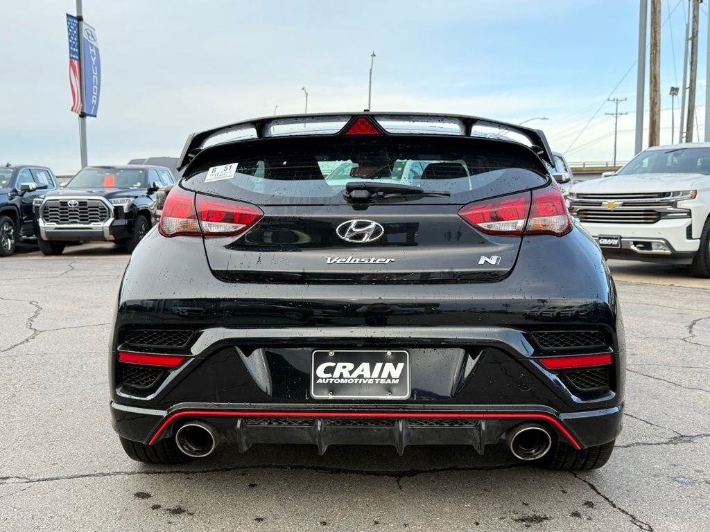 2022 Hyundai Veloster N Base