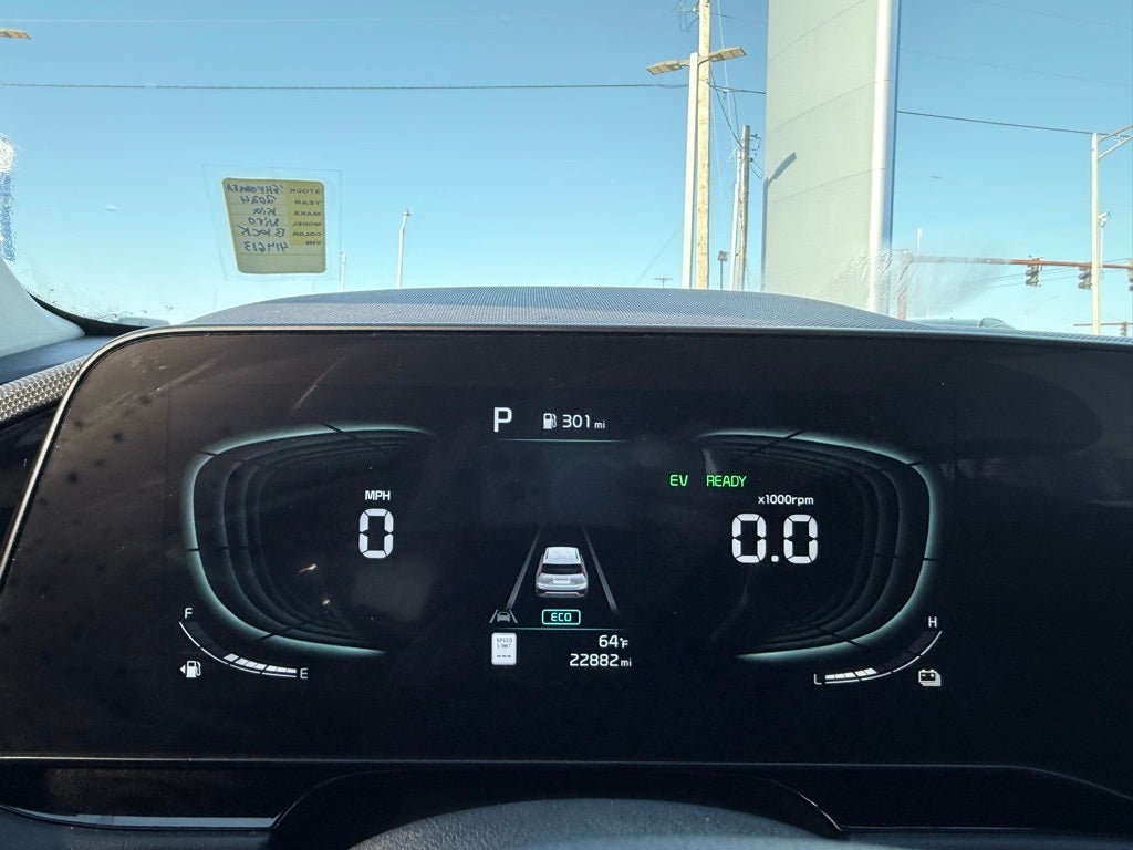 2024 Kia Niro SX Touring