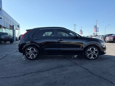 2024 Kia Niro SX Touring