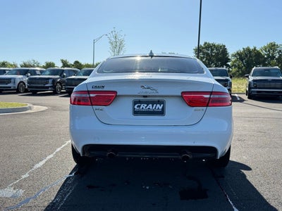 2019 Jaguar XE 25t Premium
