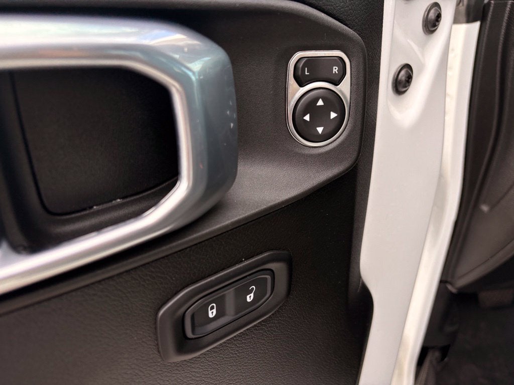 2023 Jeep Wrangler Willys