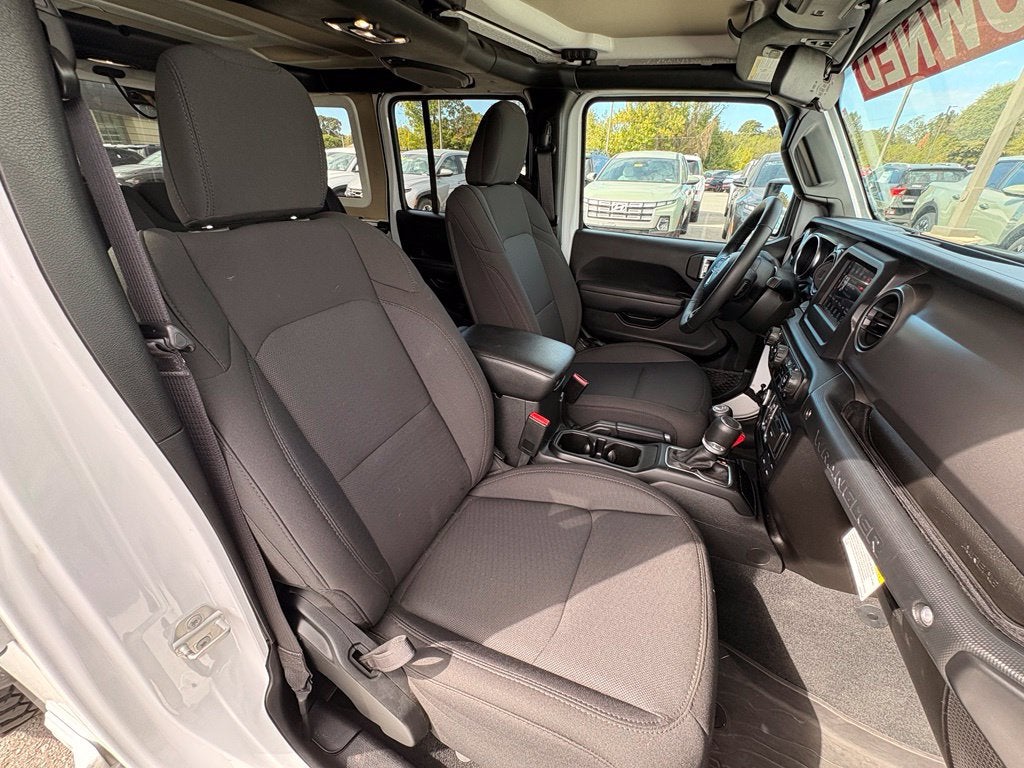 2023 Jeep Wrangler Willys