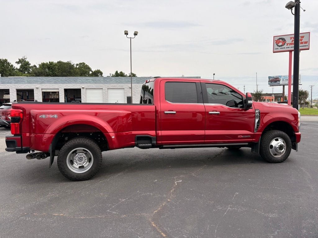 2023 Ford F-350SD Limited