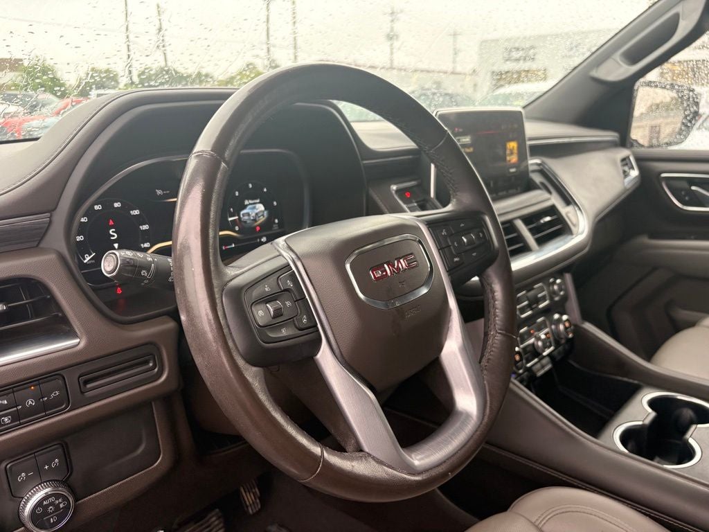 2022 GMC Yukon XL SLT