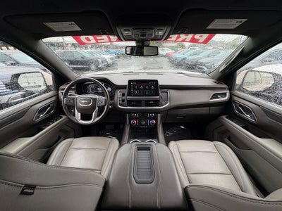 2022 GMC Yukon XL SLT