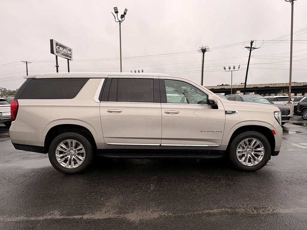 2022 GMC Yukon XL SLT