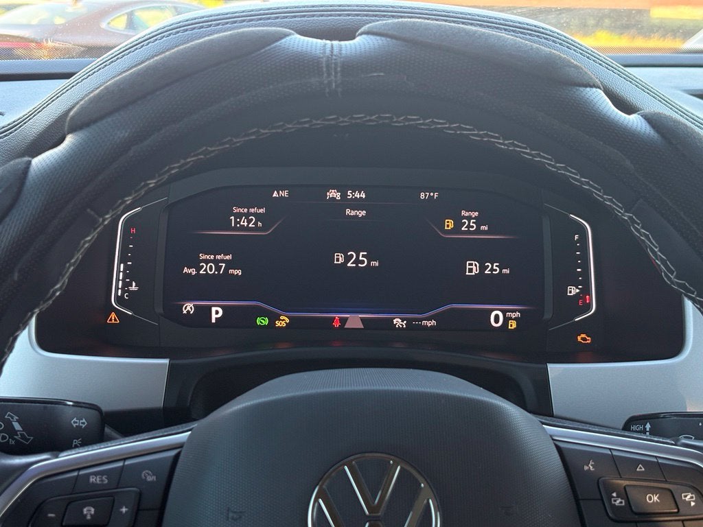 2022 Volkswagen Atlas 2.0T SE w/Technology