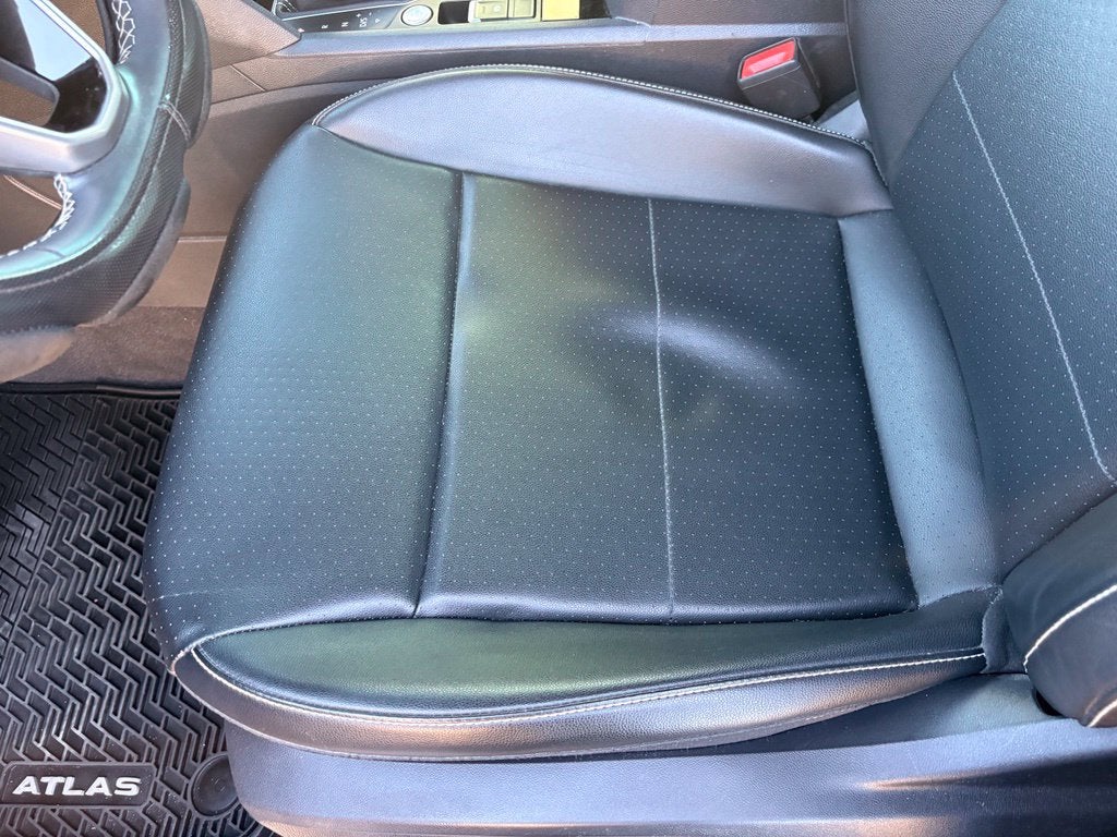 2022 Volkswagen Atlas 2.0T SE w/Technology