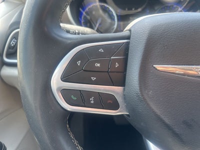 2022 Chrysler Voyager LX