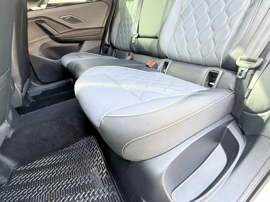 2026 Volkswagen Tiguan 2.0T SEL R-Line Turbo