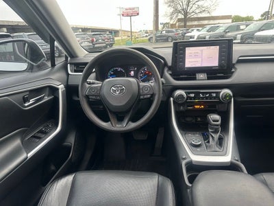 2021 Toyota RAV4 Hybrid XLE