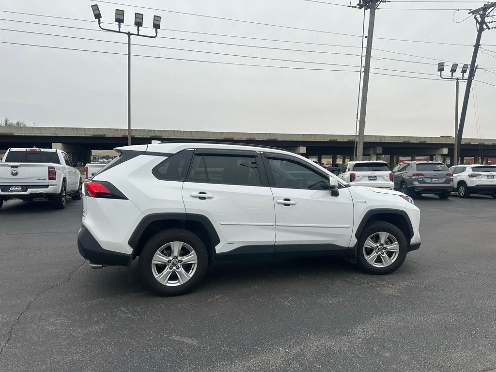 2021 Toyota RAV4 Hybrid XLE