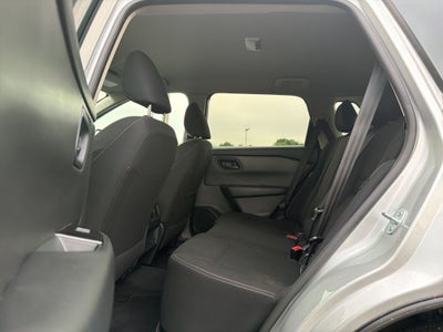 2024 Nissan Rogue S 1-Owner / Rear Parking Sensors / NissanConnect fea