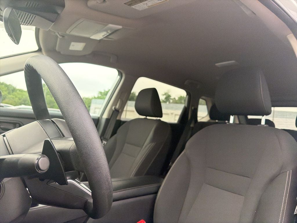 2024 Nissan Rogue S 1-Owner / Rear Parking Sensors / NissanConnect fea