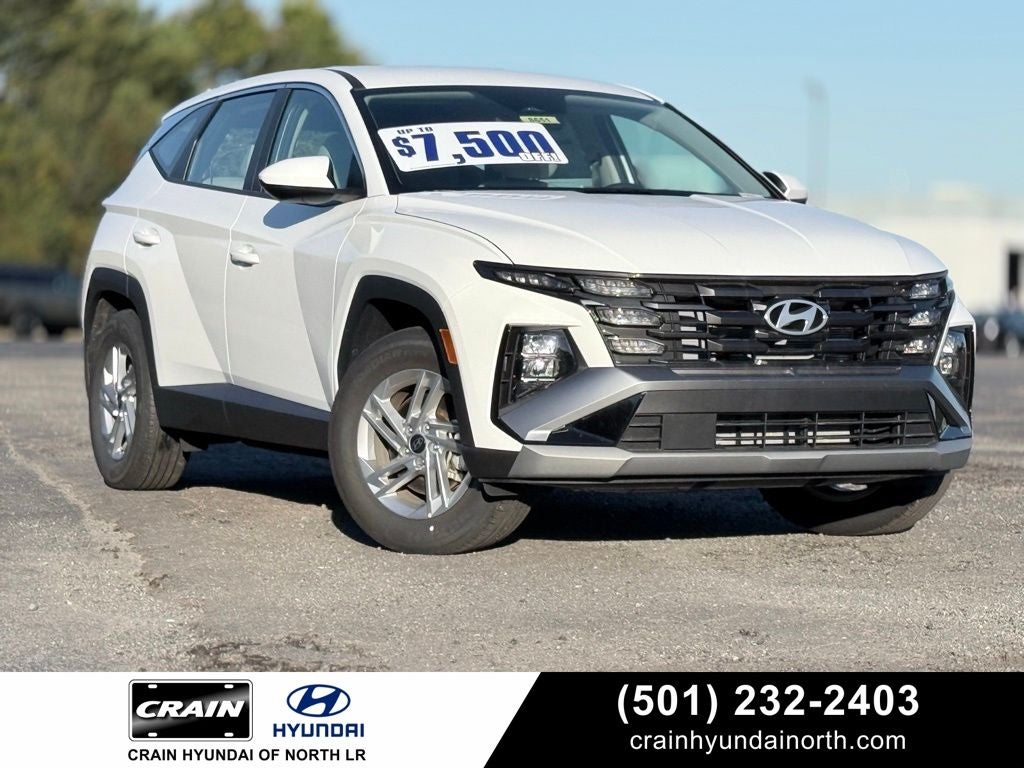 2025 Hyundai Tucson SE LOW LOW MILEAGE / CLEAN CARFAX / LANE KEEP ASSIST