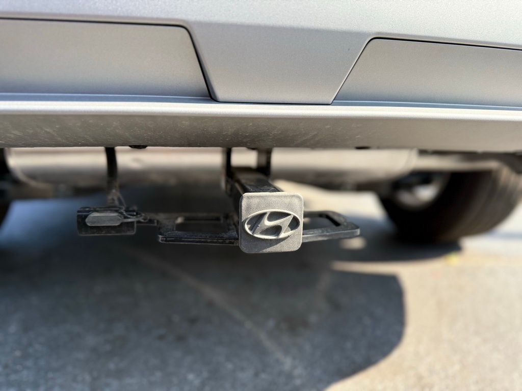 2025 Hyundai Tucson SE SUPER LOW MILES / CLEAN CARFAX / APPLE CARPLAY & A