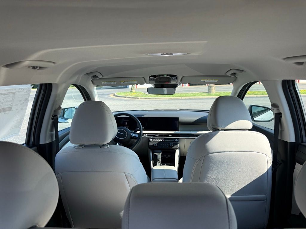 2025 Hyundai Tucson SE SUPER LOW MILES / CLEAN CARFAX / APPLE CARPLAY & A